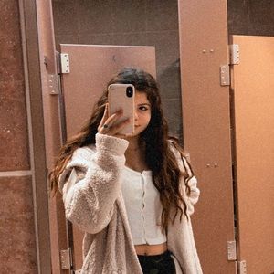 Meet your Posher, Jocy